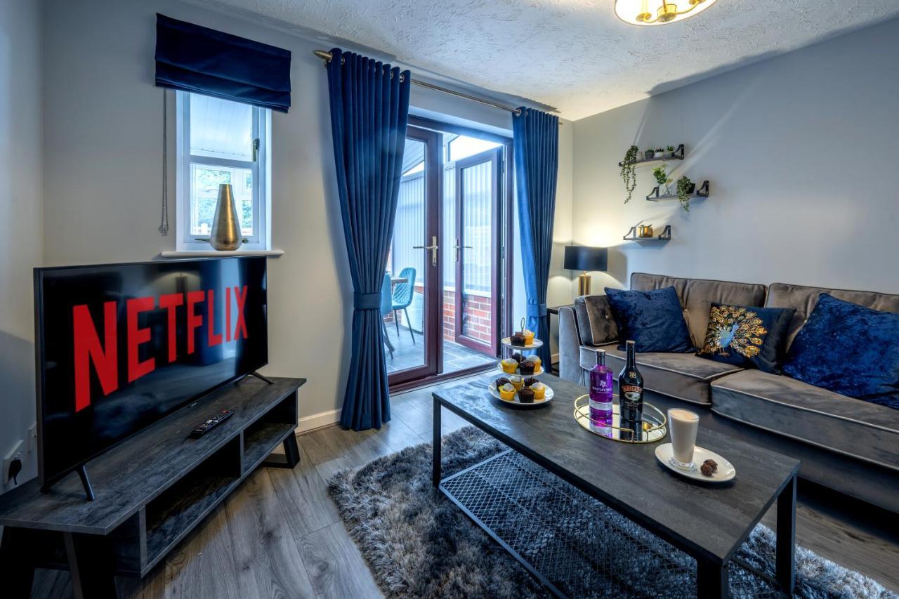 Yew Tree House Contractor / Family Home Free Netflix Fast Wifi Near Dudley/Birmingham Cradley Heath Luaran gambar