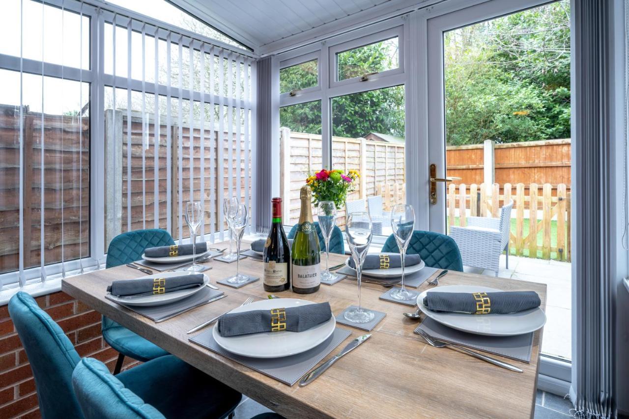 Yew Tree House Contractor / Family Home Free Netflix Fast Wifi Near Dudley/Birmingham Cradley Heath Luaran gambar