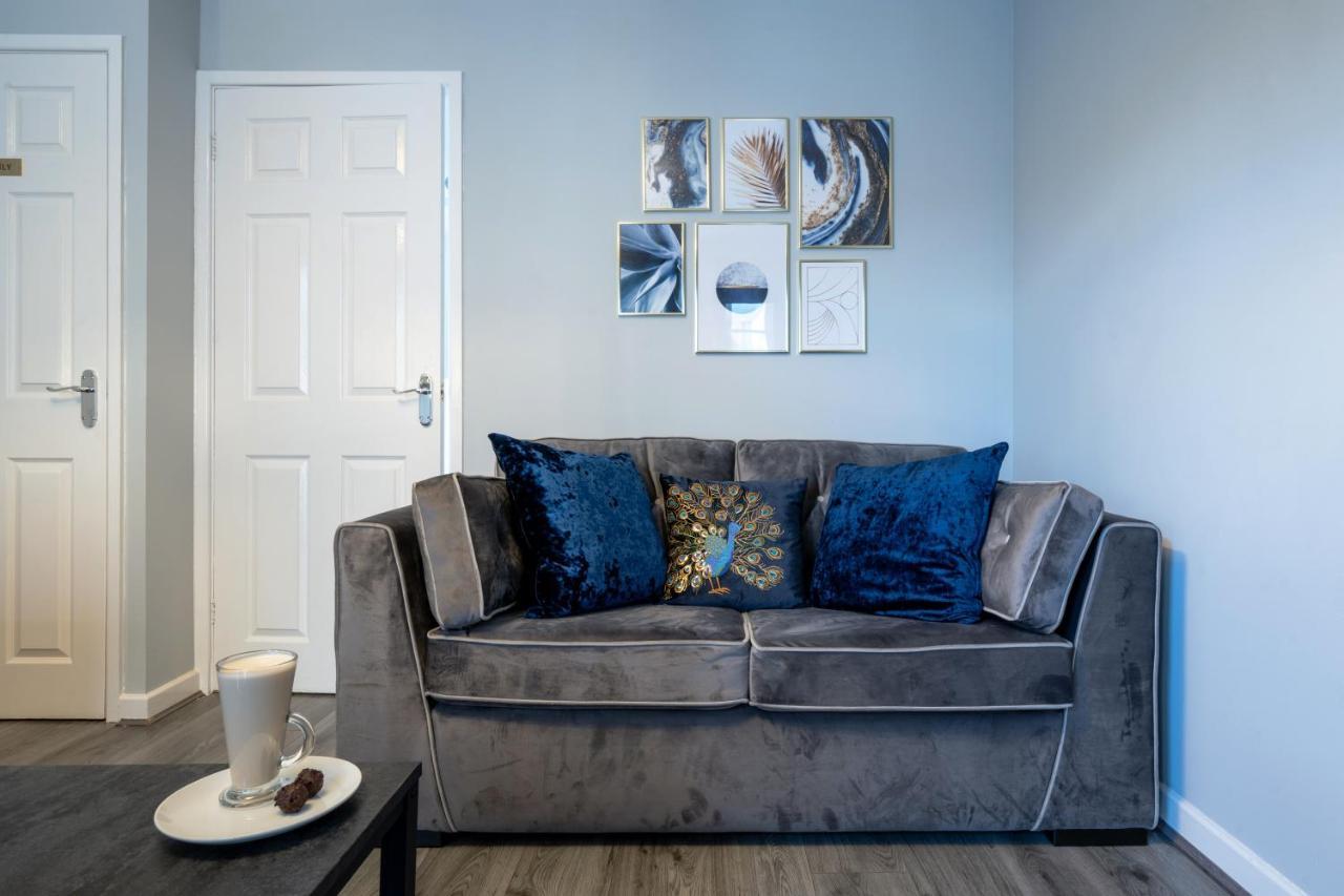 Yew Tree House Contractor / Family Home Free Netflix Fast Wifi Near Dudley/Birmingham Cradley Heath Luaran gambar