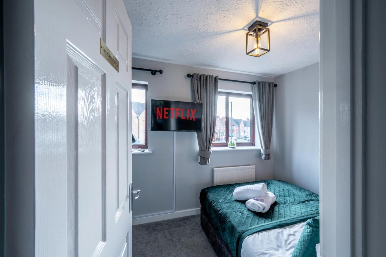 Yew Tree House Contractor / Family Home Free Netflix Fast Wifi Near Dudley/Birmingham Cradley Heath Luaran gambar